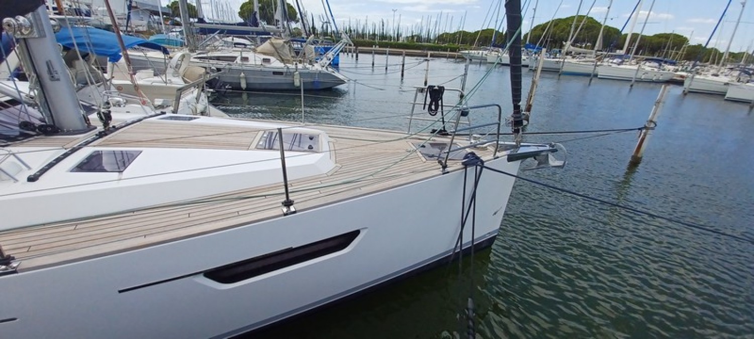 slider 3 Wauquiez Pilot Saloon 42